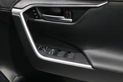 2021 Toyota
RAV4 Cruiser