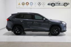 2021 Toyota
RAV4 Cruiser