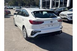 2021 Kia
Cerato S