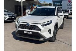 2024 Toyota
RAV4 GXL