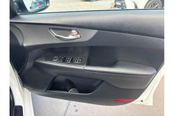2020 Kia
Cerato Sport