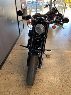 2016 Harley-davidson XC1200CX ROADSTER BLACK