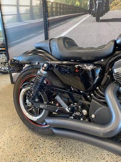 2016 Harley-davidson XC1200CX ROADSTER BLACK