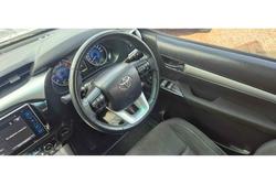 2019 Toyota
Hilux SR5