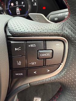 2024 Lexus
ES 300h F Sport