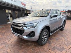 2025 Isuzu
D-MAX LS-U+