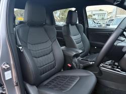 2025 Isuzu
                D-MAX LS-U+