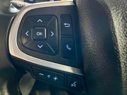 2020 Toyota Hiace Commuter GDH322R French Vanilla