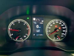 2020 Toyota Hiace Commuter GDH322R French Vanilla