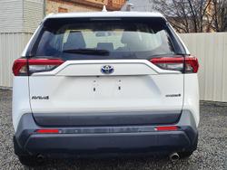 2022 Toyota
RAV4 GX