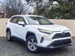 2022 Toyota
RAV4 GX