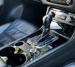 2014 Volkswagen
                Touareg V6 TDI