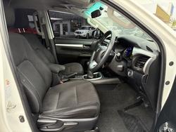 2016 Toyota Hilux