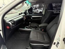 2016 Toyota Hilux
