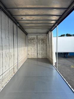 2012 Vawdrey St3 20 Pallet Sd Curtain Sider, Fork Lift Floor