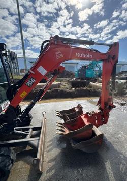Kubota U35-4G
