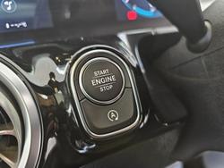 2021 Mercedes-Benz
GLA-Class GLA200