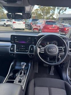 2022 Kia
Sorento Sport