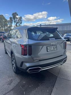 2022 Kia
Sorento Sport