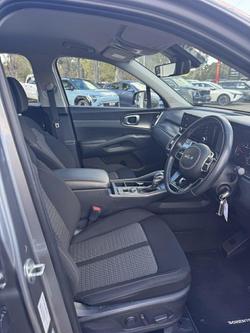 2022 Kia
Sorento Sport