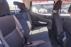 2024 Nissan
Navara SL