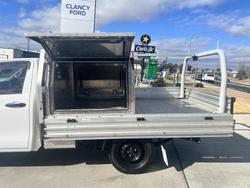 2017 Toyota
Hilux Workmate