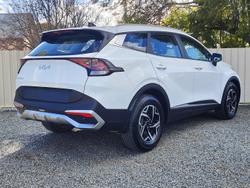 2021 Kia
Sportage S