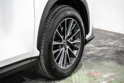 2024 Lexus
NX NX350h Luxury