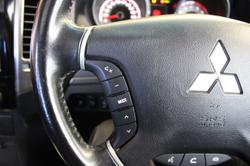 2020 Mitsubishi Pajero