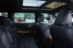 2021 Mitsubishi
Outlander Exceed Tourer
