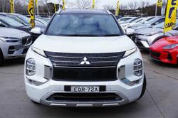 2021 Mitsubishi
Outlander Exceed Tourer