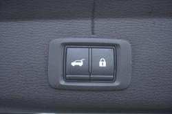 2021 Mitsubishi
Outlander Exceed Tourer
