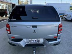 2016 Mitsubishi
Triton GLX+