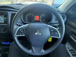 2016 Mitsubishi
Triton GLX+