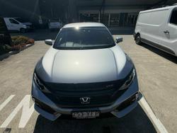 2018 Honda
Civic VTi-S