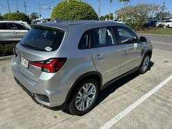 2020 Mitsubishi
ASX ES