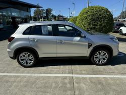 2020 Mitsubishi
ASX ES
