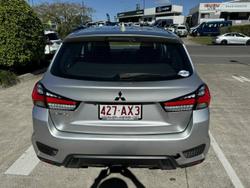 2020 Mitsubishi
ASX ES
