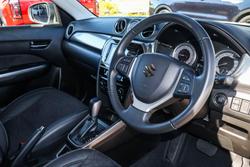2024 Suzuki
Vitara Turbo