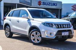 2024 Suzuki
Vitara Turbo