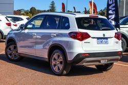 2024 Suzuki
Vitara Turbo
