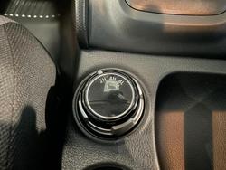 2021 Mitsubishi
Triton GLX