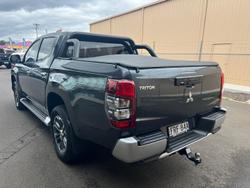 2022 Mitsubishi
Triton GLS