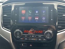 2022 Mitsubishi
Triton GLS