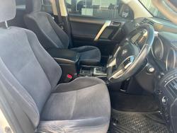 2013 Toyota
Landcruiser Prado GXL