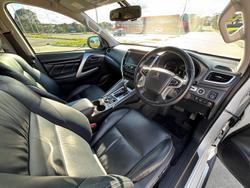 2019 Mitsubishi Pajero Sport Black Edition