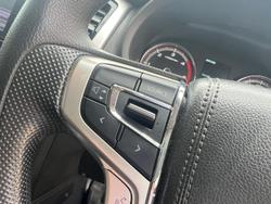 2022 Mitsubishi
Triton GLX+