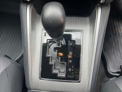 2022 Mitsubishi
Triton GLX+