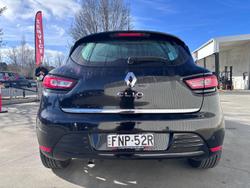 2017 Renault
Clio Zen