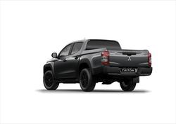 2023 MITSUBISHI
Triton